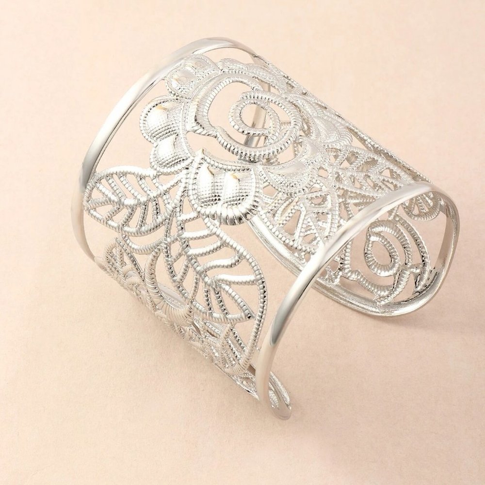 NEW Silver‎ Floral Boho Statement Bracelet